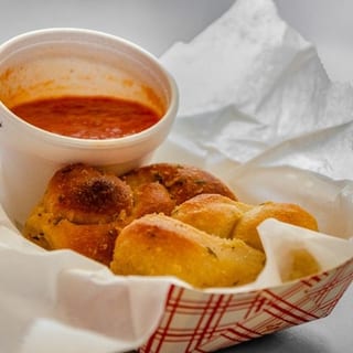 6 Pc Garlic Knots